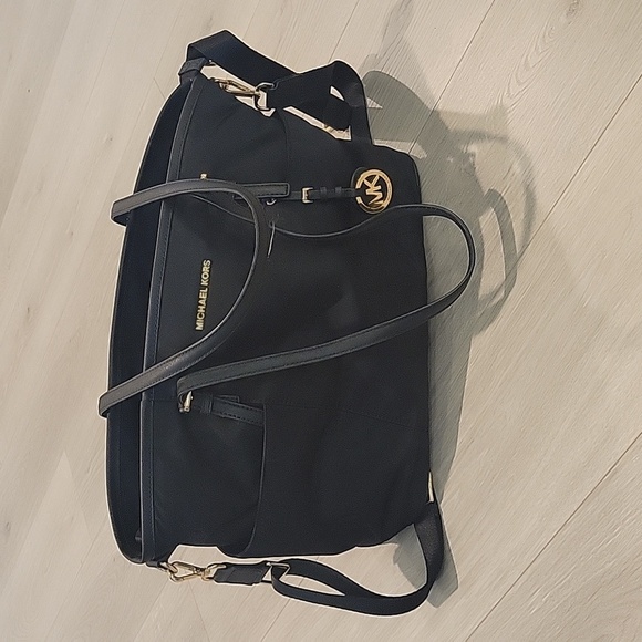 Michael Michael Kors Jet Set Large Nylon Pocket Baby Diaper Bag - Picture 4 of 7